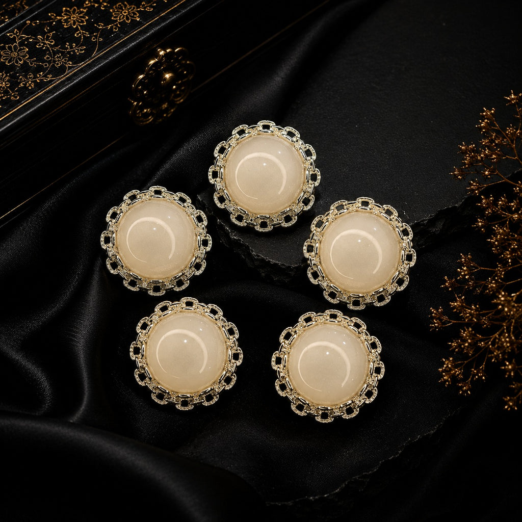 Pearl-Effect Gold Chain Border Buttons – Set of 5