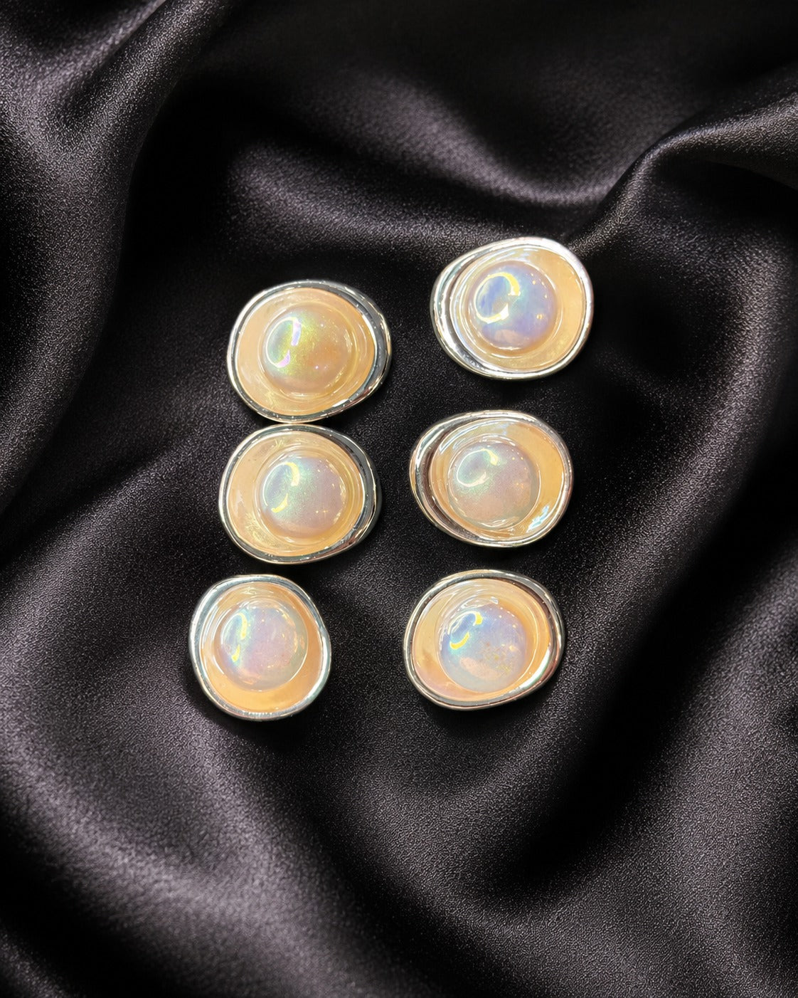Aurora Pearl Kurta Buttons