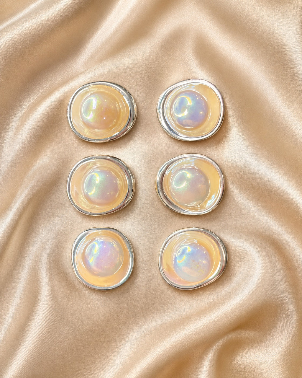 Aurora Pearl Kurta Buttons