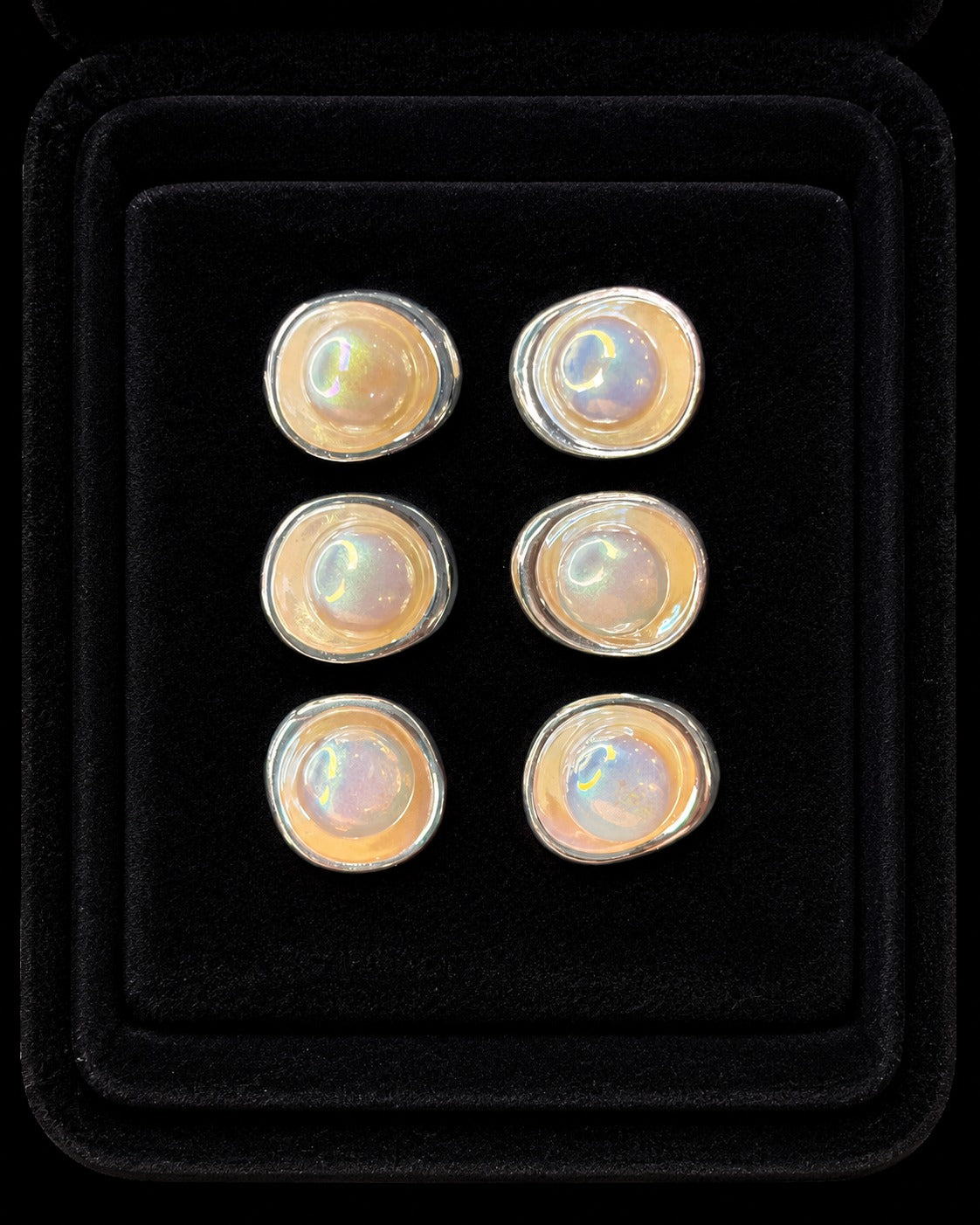 Aurora Pearl Kurta Buttons